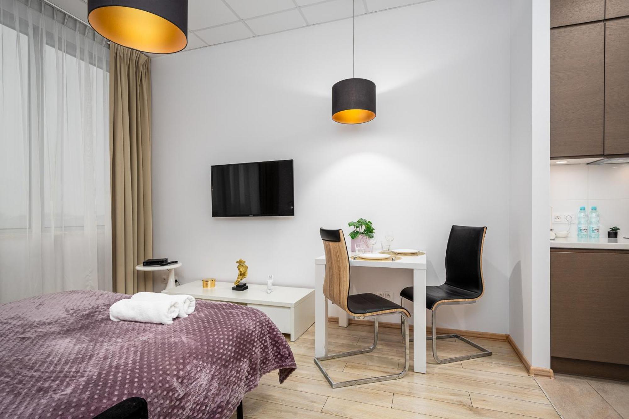 Al Jerozolimskie 216 Apart-Wawa Warsaw Exterior photo